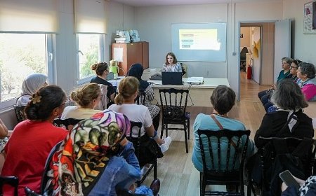 Maltepe Belediyesi’nden kadınlara dijital destek