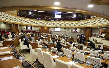 Büyükşehir Gençlik Meclisi kentin geleceğine ışık tutuyor