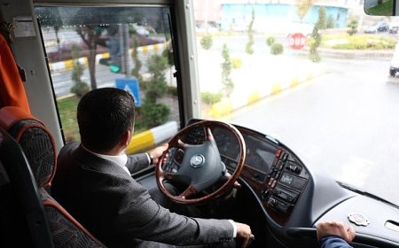 Başkan Rasim Arı, Nevşehir Belediyesi SK Takım Otobüsünü Kullandı