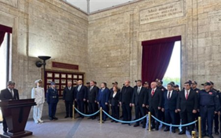 İtfaiyeciler Ata’nın huzuruna çıktı