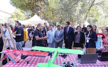 DEÜ’de “İkiz Dönüşümün İzinde Teknoloji ve Bilim Şenliği” coşkuyla başladı