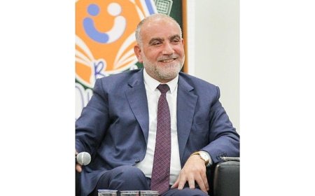 Başkan İbrahim Sandıkçı: “Öğrencilerimizin tamamına burs desteği sağlıyoruz”