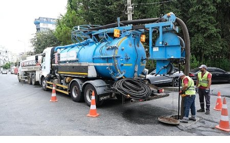 ASAT Alanya’da yağmursuyu hatlarını temizliyor