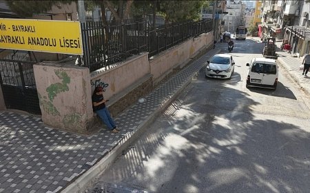 Bayraklı’da yol yenileme çalışmaları hız kesmiyor