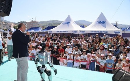 Canik Belediyesi’nden Samsun’un 17 İlçesinde Yapay Zekâ Eğitimi