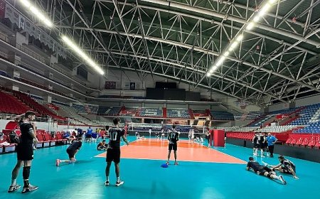 Osmangazi Belediyespor Fenerbahçe’nin düzenlediği turnuvada şampiyon oldu