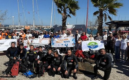 Urla’da kıyı ve deniz temizliği yapıldı