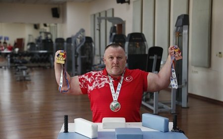 Bağcılar Belediyesi, Bilek Güreşi Dünya Şampiyonası’na damga vurdu