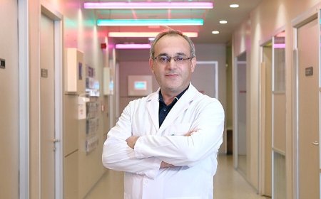 Hidrosefali belirtileri yaşa göre değişiyor! Bebeklerde kusma ve göz kayması önemli sinyaller!