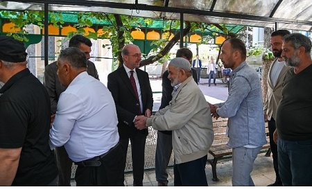 Başkan Pekyatırmacı, Işıklar Mahallesi’nde Vatandaşlarla Bir Araya Geldi