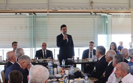 Başkan Önal, gazilerle bir araya geldi