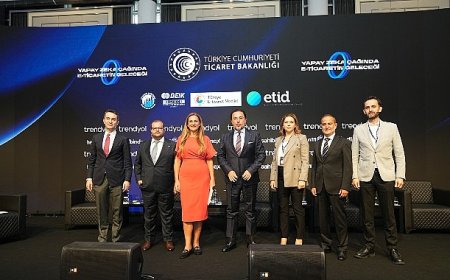 E-Ticaret Devlerinin CEO’ları “Yapay Zekâ Çağında E-Ticaretin Geleceği Zirvesi”nde Buluştu!