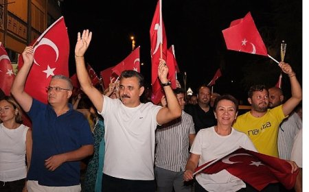 Dikili ve Çandarlı’da Kurtuluş Coşkusu