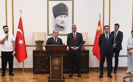 DEÜ Rektörü, Sağlık Bakanı Heyetiyle Çin’de