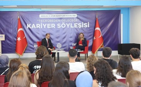 Başkan Ovalıoğlu Gençlerle Kariyer Söyleşisinde Buluştu