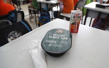 Çankaya Belediyesi’nden Çocuklara Sıcak Öğle Yemeği