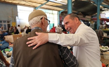 Başkan Aydın’dan Pazar Esnafına Ziyaret