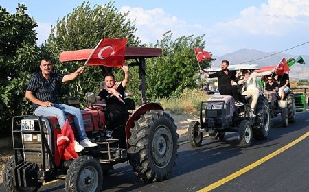 Başkan Dutlulu Ilgın Mahallesi’nde Traktör Konvoyu ile Karşılandı