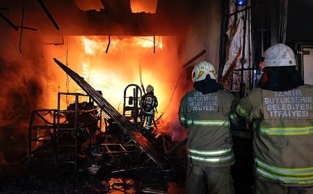 Kemalpaşa’da sanayi sitesinde çıkan yangın kontrol altına alındı