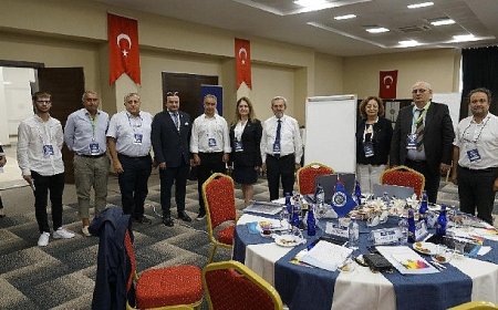 Ankara Üniversitesi, Uluslararası Danışmanlara Gelecek Stratejilerini Belirliyor