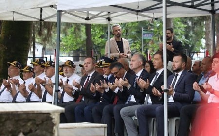İnegöl’ün 103 Yıllık Kurtuluş Dirilişi Anma Töreniyle Kutlandı