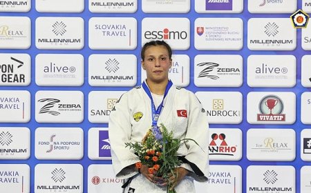 Büyükşehir Belediyesporlu Ecem Baysuğ Avrupa Şampiyonu