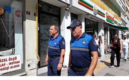 Lüleburgaz Belediyesi’nden marketlere atık denetimi!