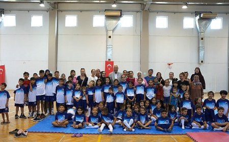 Formalar Başkan Türkmen’in Elinden