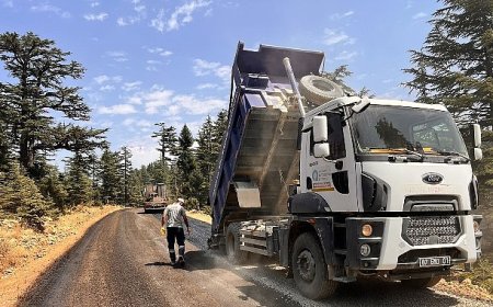 Büyükşehir Belediyesi’nden Toroslar’a asfalt