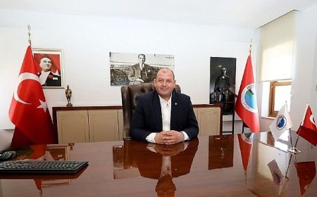 Menderes Belediyesi’nden Öğrencilere Destek