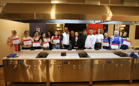 Bursa Büyükşehir’den kadınlara altın bilezik