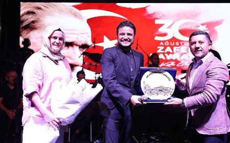 Nevşehir’de Zafer Bayramı Coşkusu Müzikle Yankılandı