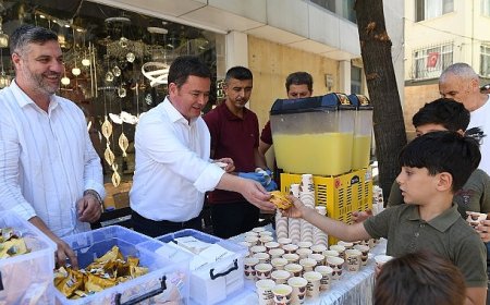 Başkan Aydın, vatandaş ve esnafla buluşmaya devam ediyor
