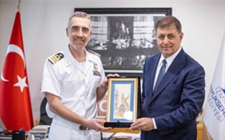 İtalyan Donanması heyetinden Başkan Tugay’a ziyaret