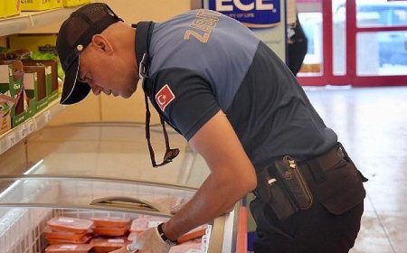 Burhaniye’de Son Kullanma Tarihi Geçmiş Gıdalar İmha Ediliyor