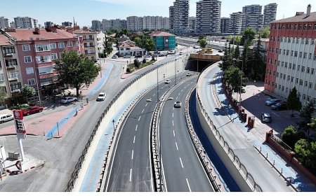 Başkan Altay: “Azerbaycan Alt Geçidi’nde Asfalt Yenilendi, Standart Yükseldi”