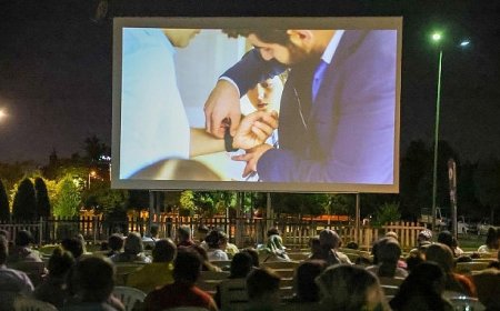 Kartepe’de Açık Hava Sinema Geceleri Yoğun İlgi Görüyor