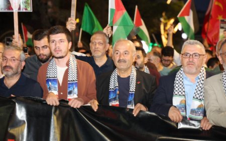 Gebzelilerden Gazze’ye destek yürüyüşü