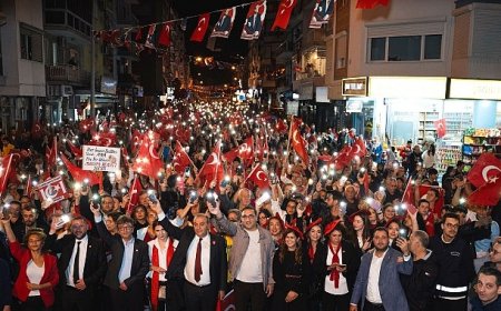 Balçova’da festival ve konserli Zafer Bayramı coşkusu