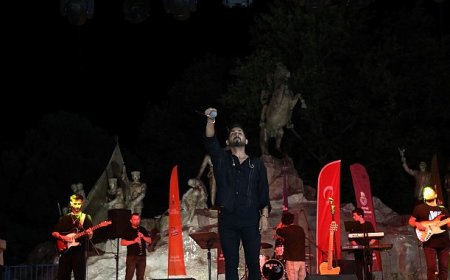 İnegöl Aydın Şahin İle Coştu