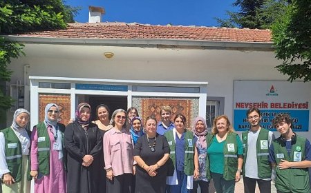 Halı Kilim Dokuma Atölyesi’nde Yeşilay Dernek Üyelerini Ağırladık