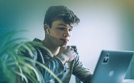 Teknolojiyle büyüyen nesil dijital tehditleri ne kadar dikkate alıyor?