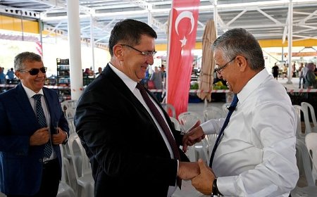 Tekirova kapalı pazar yeri açıldı