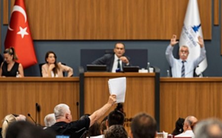 İZBAN’da yeni düzenleme Meclis’te kabul edildi