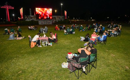 Sıcaktan bunalan parklara kaçıyor