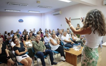 Konak’ın İleri Yaş Merkezi’nde kuşaklararası iletişim semineri