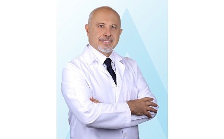 Karın ağrınızın nedeni basit de olabilir, apandisit de!