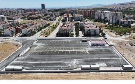 Konya Büyükşehir, Bosna Hersek Otobüs Hareket Merkezi’ni Hizmete Alıyor