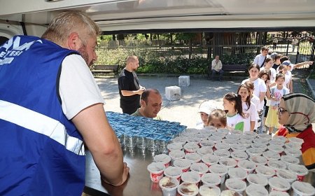 Canik Belediyesi Yüzleri Güldürüyor