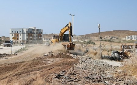 Seferihisar’da 2 kilometrelik yol yenileme çalışması başladı